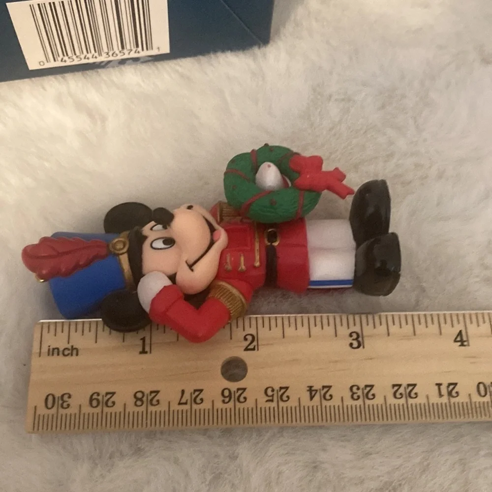 Disney Mickey Mouse Tree-Rific Treasures Christmas Ornament
